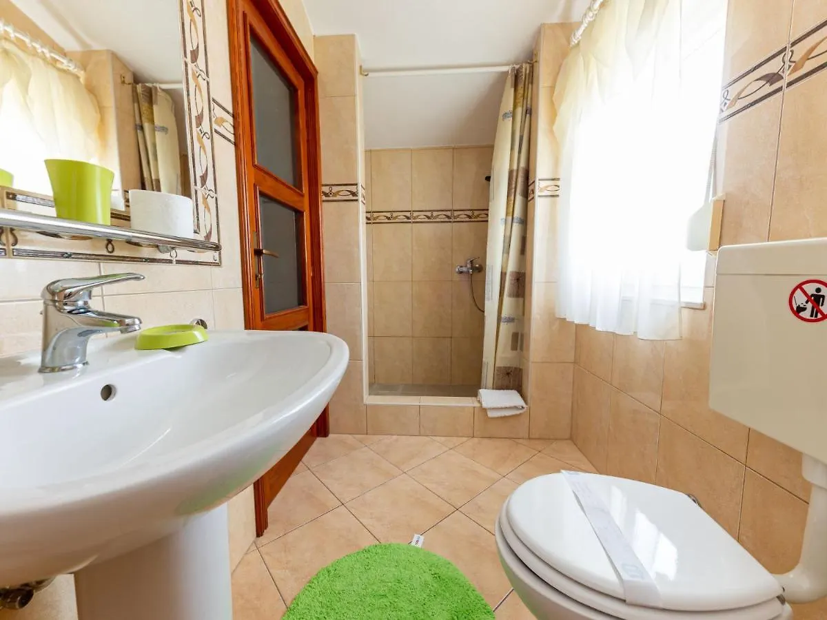 Apartment Villa Saba-2 By Interhome Трогир